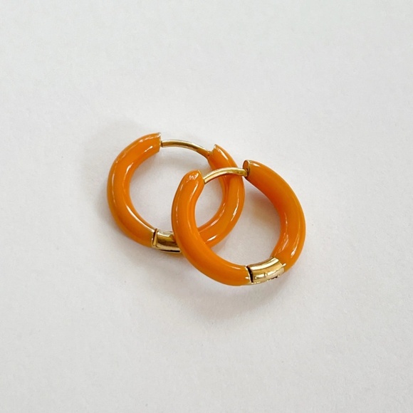*NEW*  18K Gold Plated Stainless Steel Orange Congo Earrings (ORANGE) - Picture 3 of 5